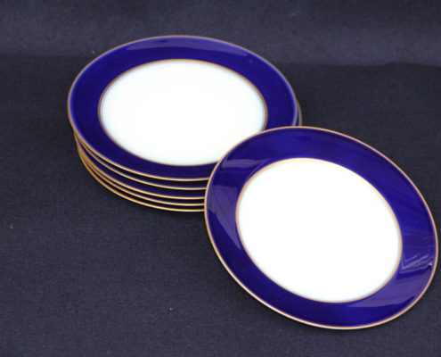 大倉陶園のプレート