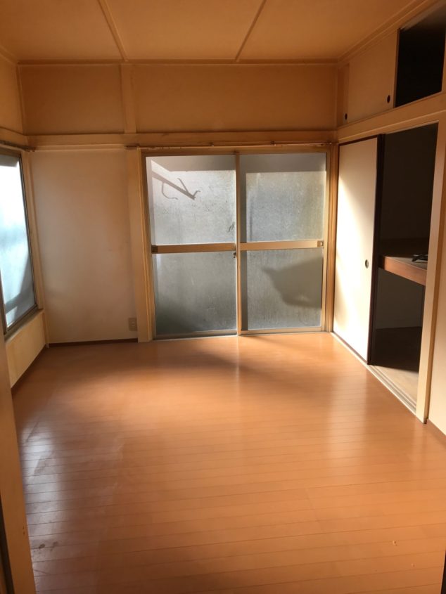 不用品片付け後の部屋