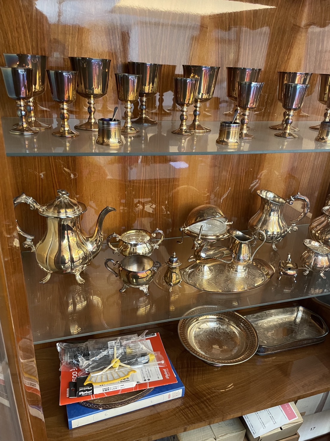 渋谷区神宮前】古いマンションにて遺品整理と買取｜ジョージジェンセン